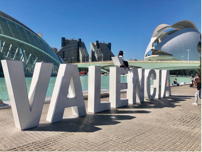The Valencia city sign