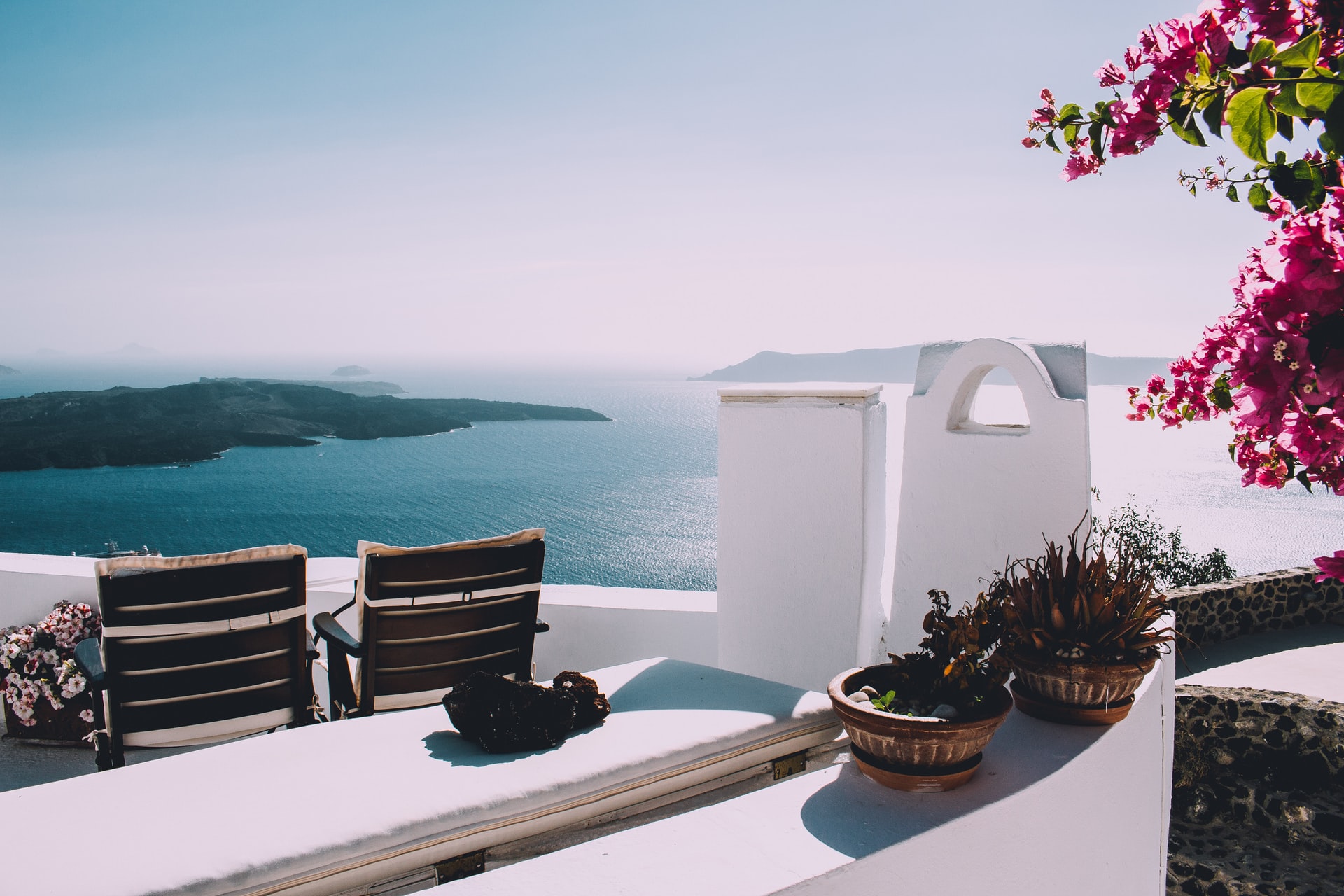 Travel around Greece with Alma Car Hire