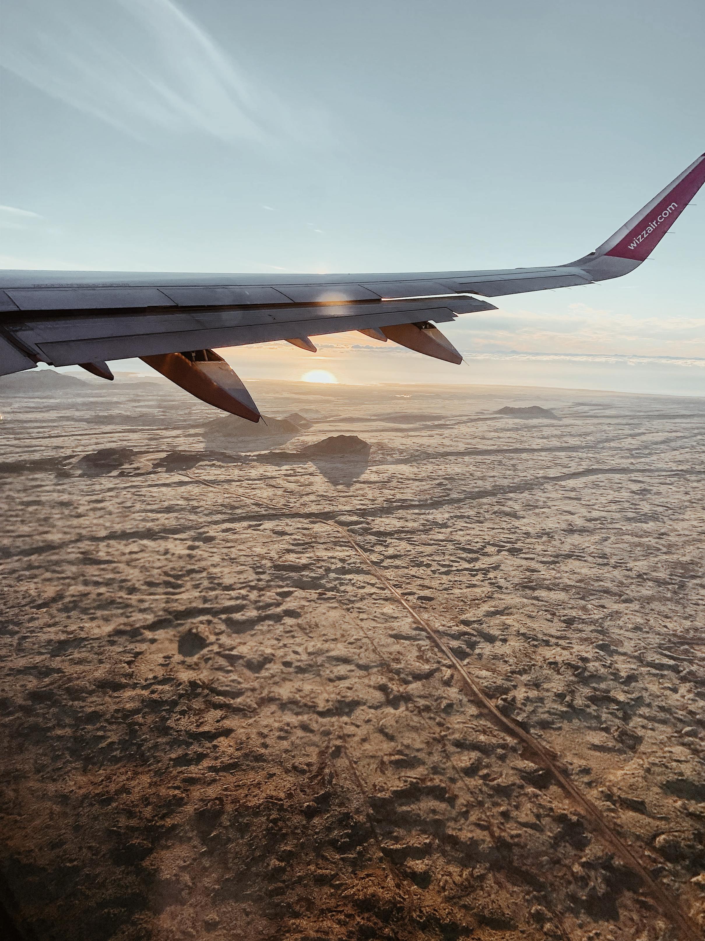 Fliegen Sie zum Flughafen Keflavík