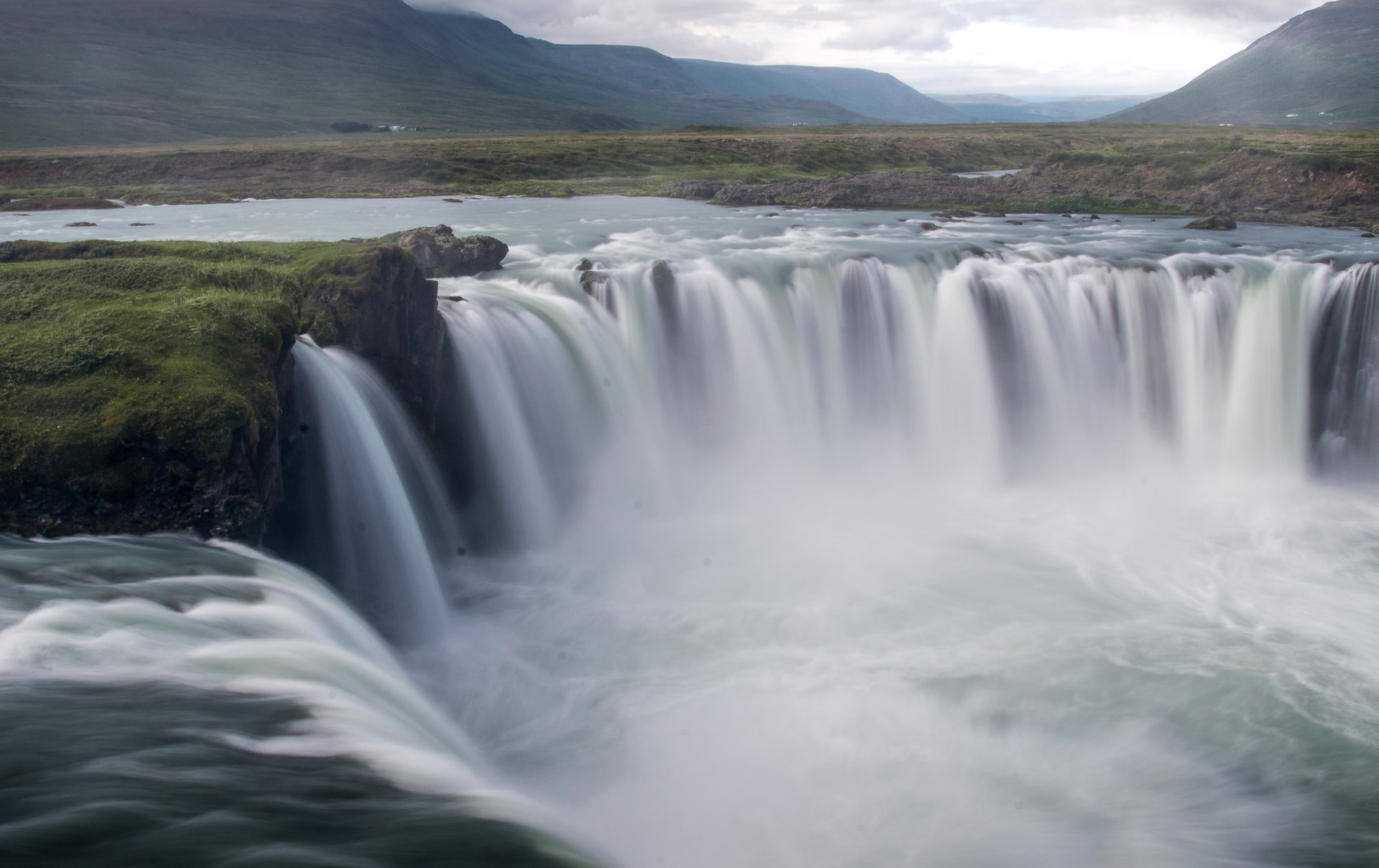 Goðafoss-Wasserfall in der Nähe von Akureyri